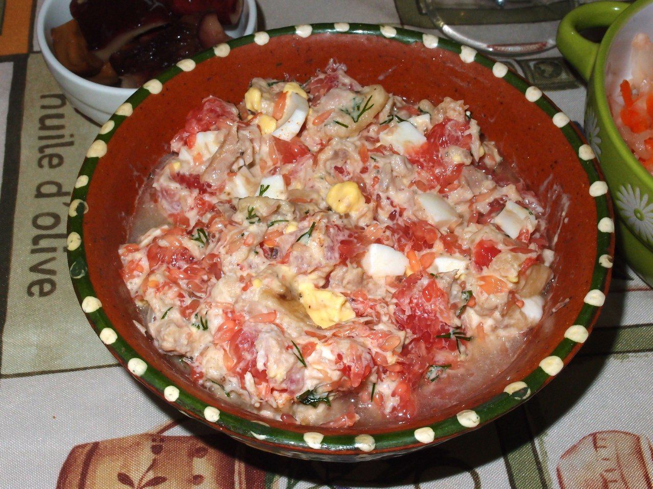 Салат с грейпфрутом и тунцом
