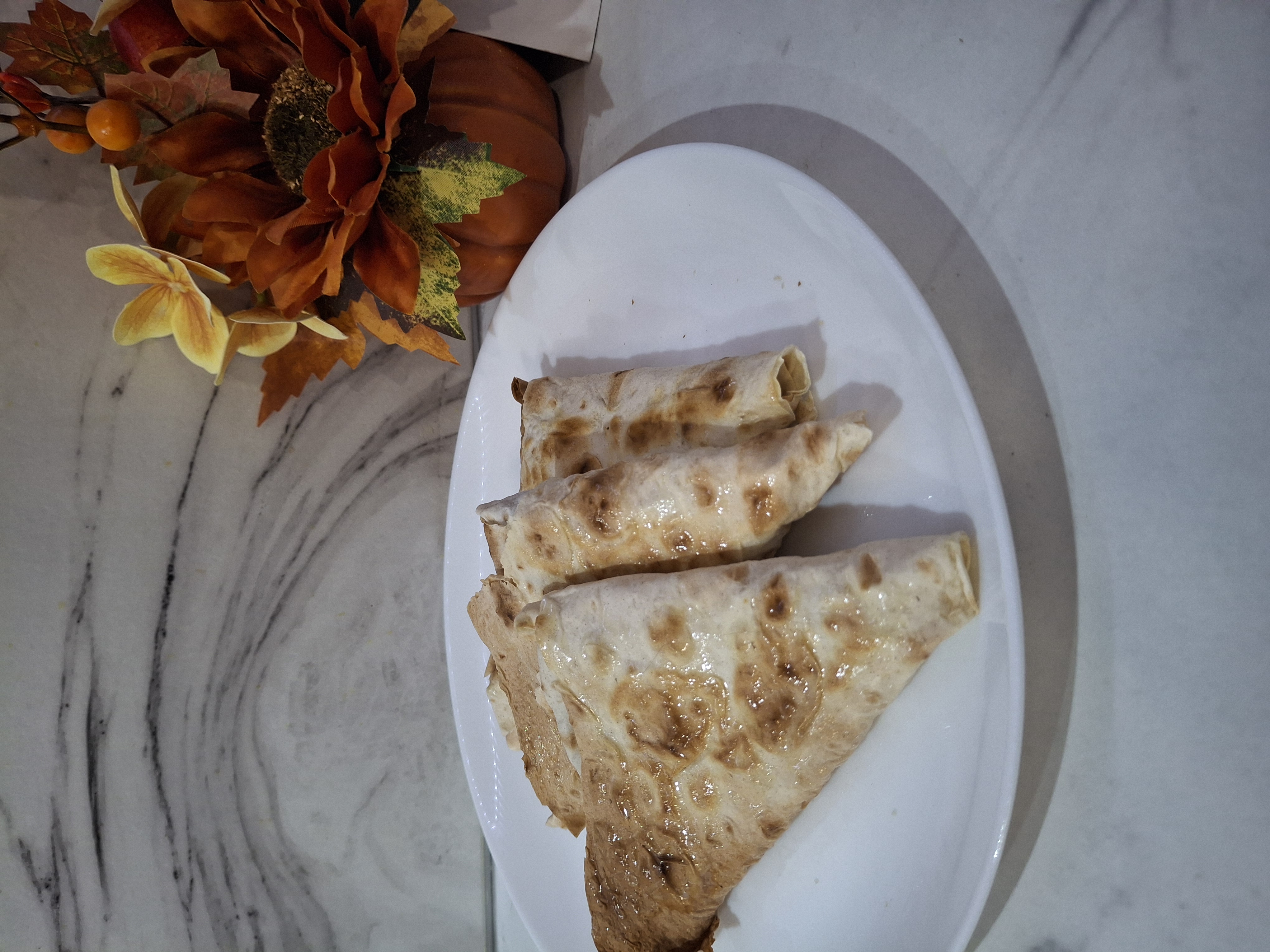 Конвертики из лаваша с зеленью