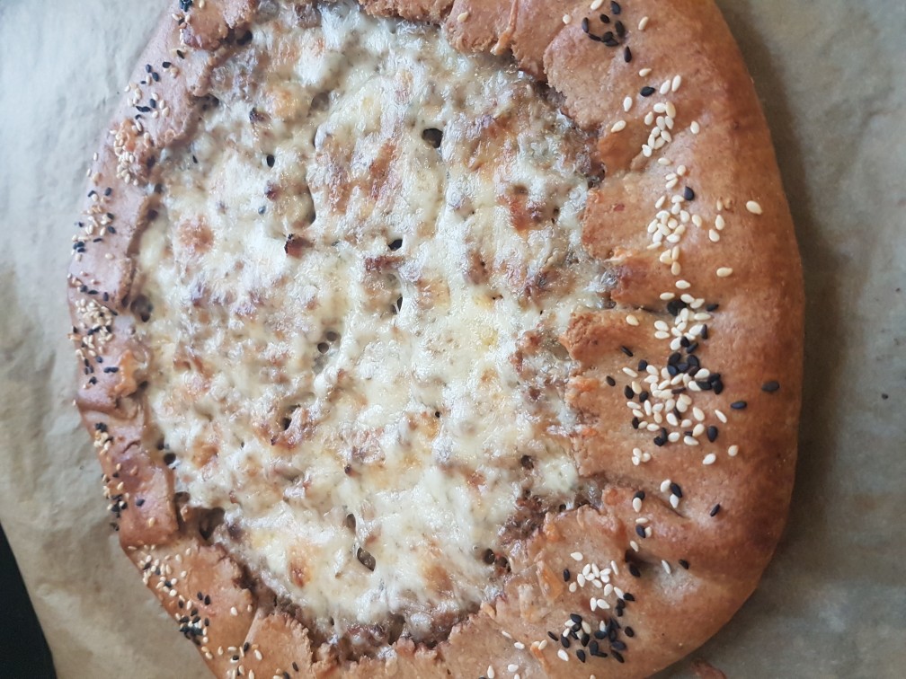 Ржаная галета с мясом