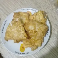 Лаваш с сыром на сковороде