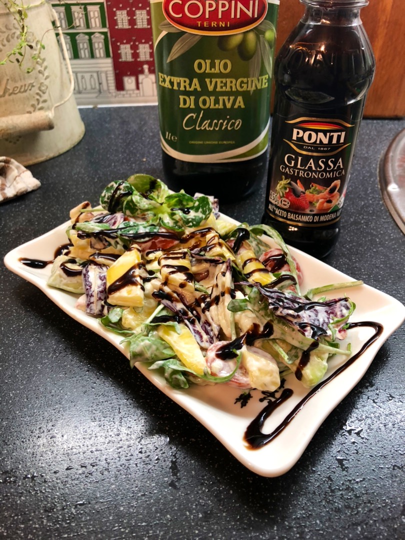 Салат с манго и авокадо под соусом бальзамико🥑 🥭