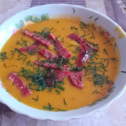 Тыквенный суп - пюре с копчёной колбасой