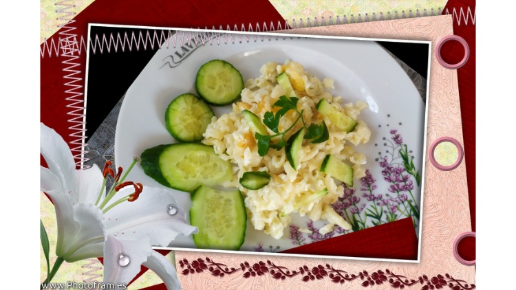 Макароны с копчёным плавленым сыром и яйцом