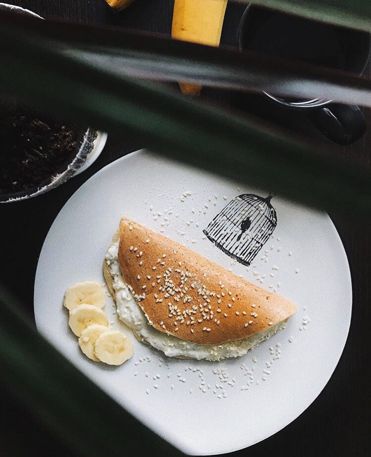 Овсяноблин с бананом и творожным сыром #школа