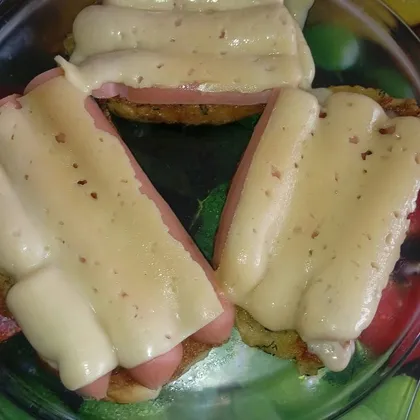 Горячие бутерброды с сосисками и сыром😀😋