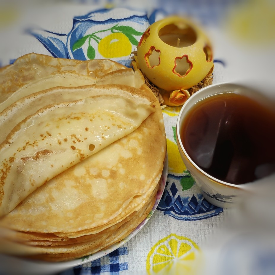 Блинчики на прокисшем молоке🥞 рецепт с фото пошаговый от Элла Дементьева  ✓Амбассадор - Овкусе.ру