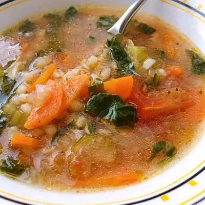 Постный перловый суп с овощами