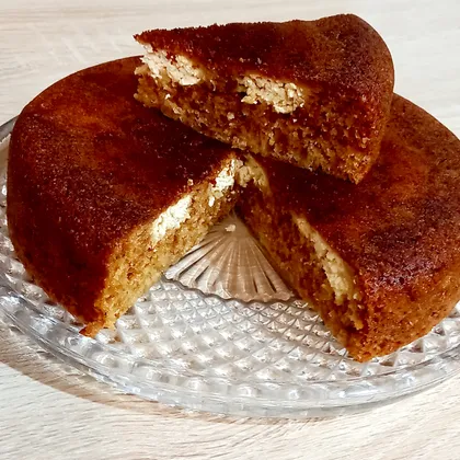 Пирог с абрикосовым джемом и творогом в мультиварке