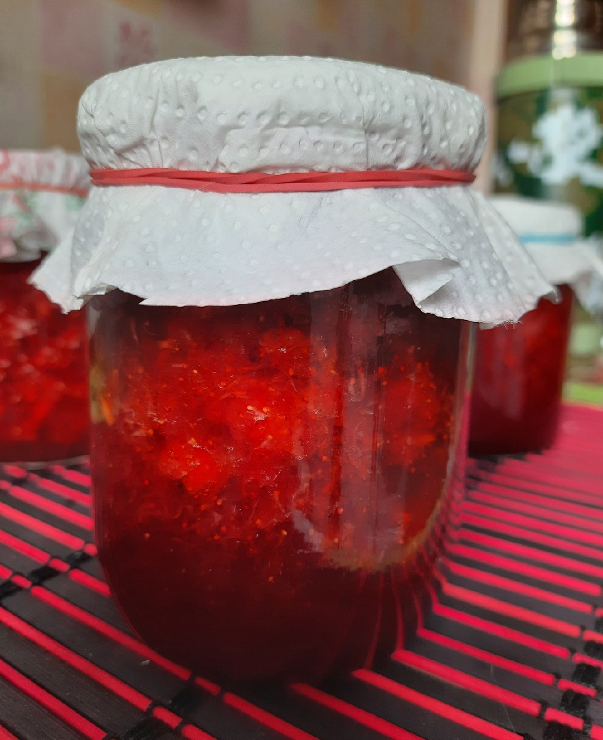 Клубника тёртая с сахаром (заготовка на зиму) 🍓