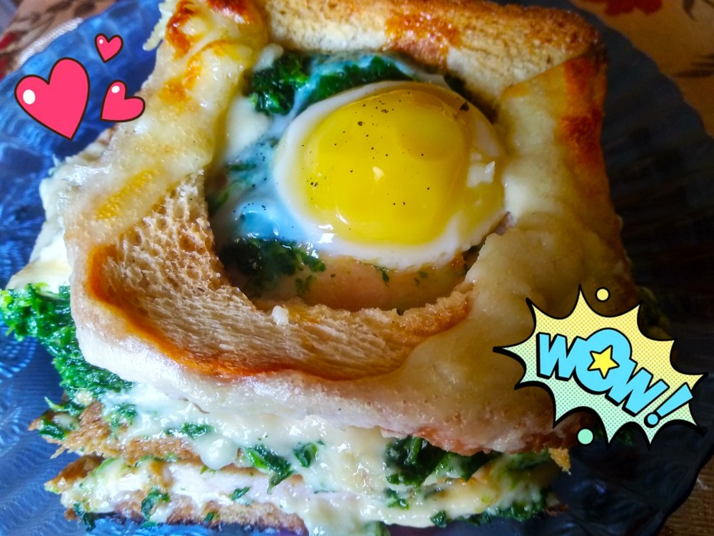 Тостовая запеканка с соусом бешамель