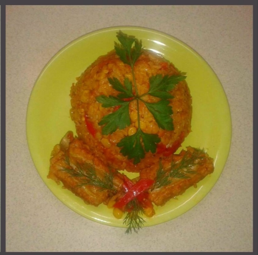 Плов с свиными ребрышками в горшочке
