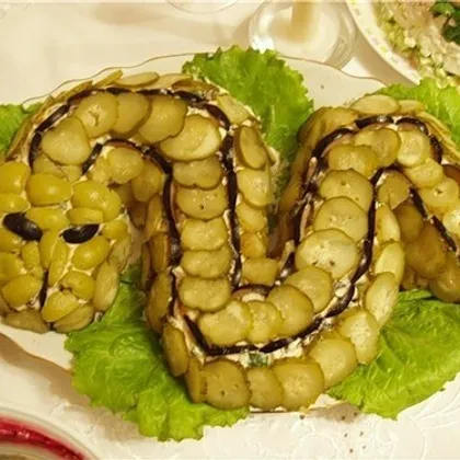 Салат «Змея» с горбушей
