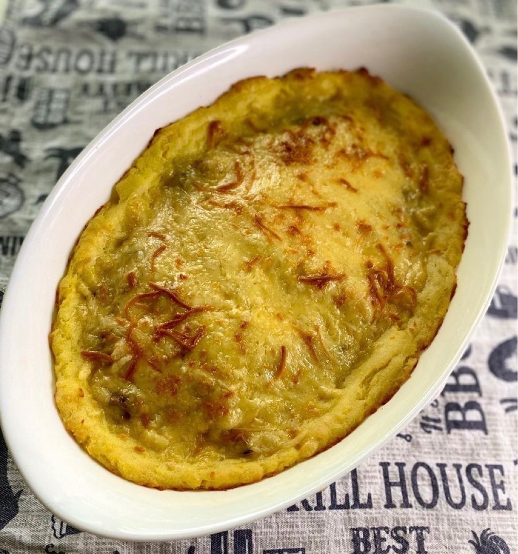 Картофельный пирог с грибами и сыром