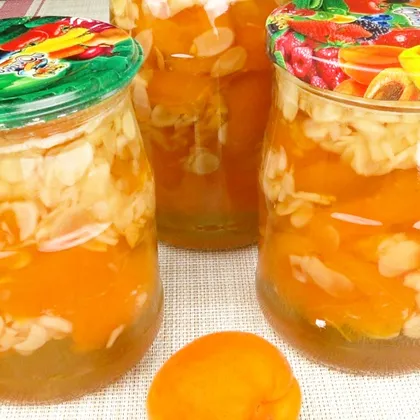 Абрикосовое варенье с миндалем | Apricot jam with almonds