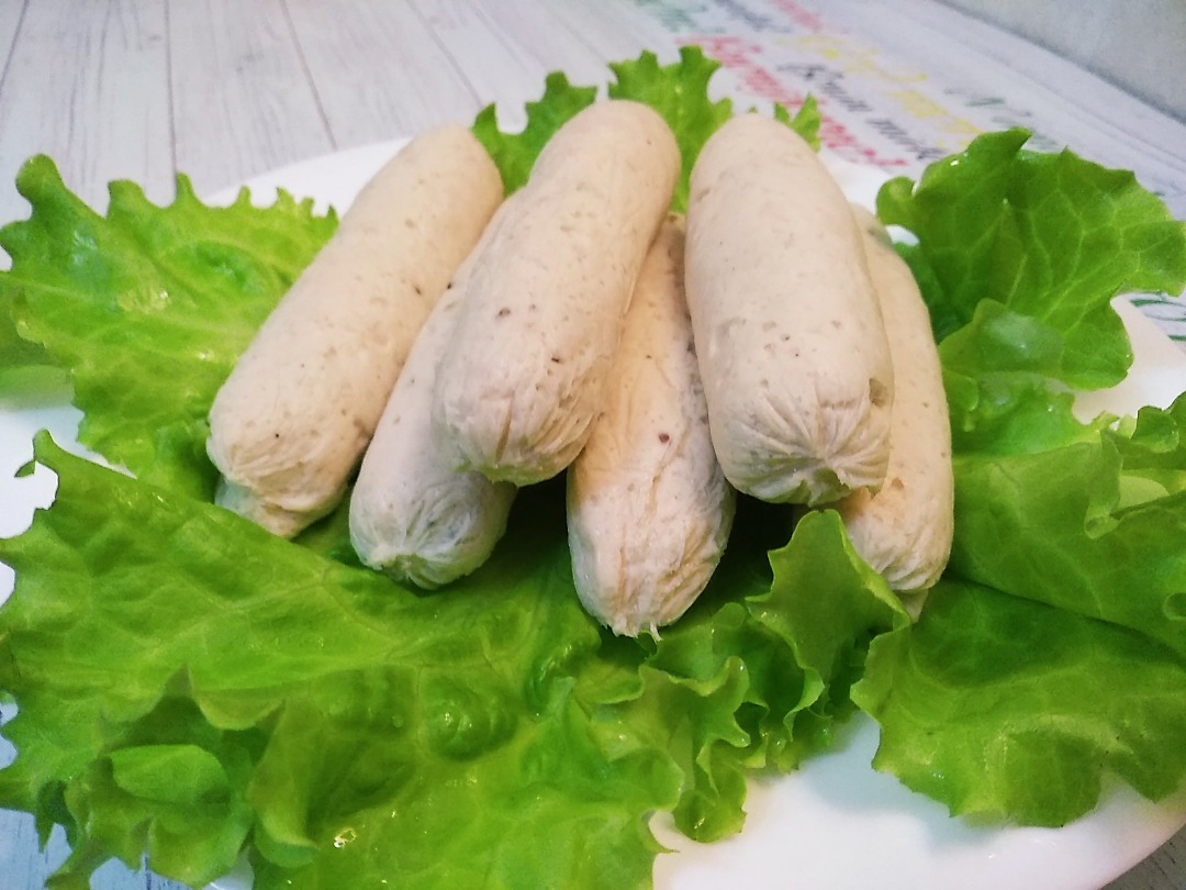 Домашние сосиски из курицы