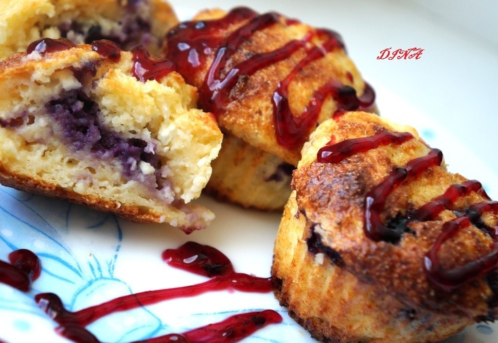 Cырники из духовки с черникой