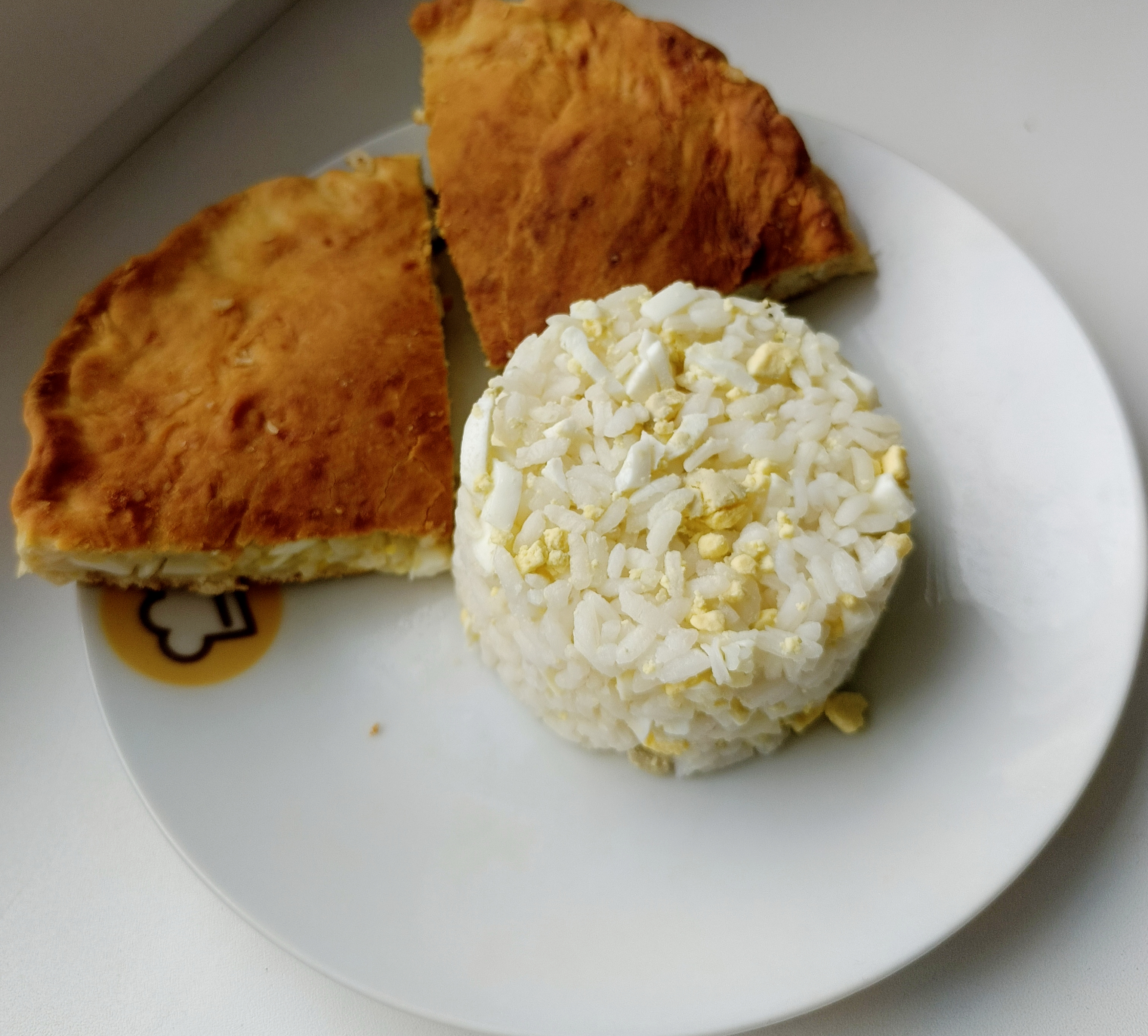 Пирог с рисом и яйцом 🥧