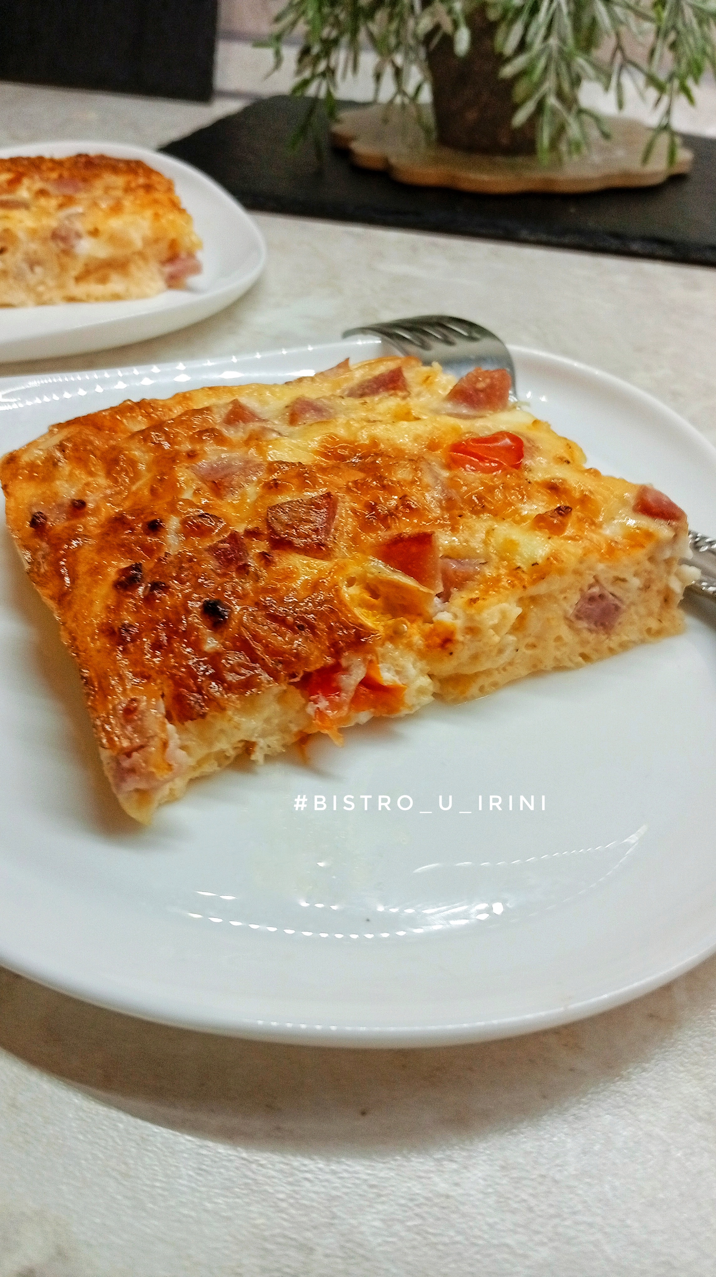 Яичная запеканка с сыром и ветчиной