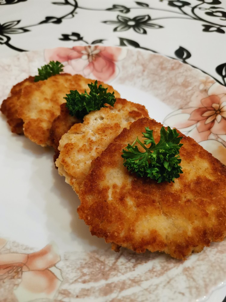 Биточки куриные