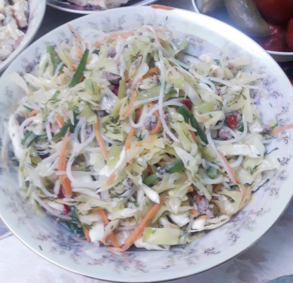 Мясной салат с фунчозой