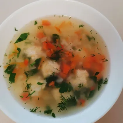 Лёгкий суп с куриными шариками