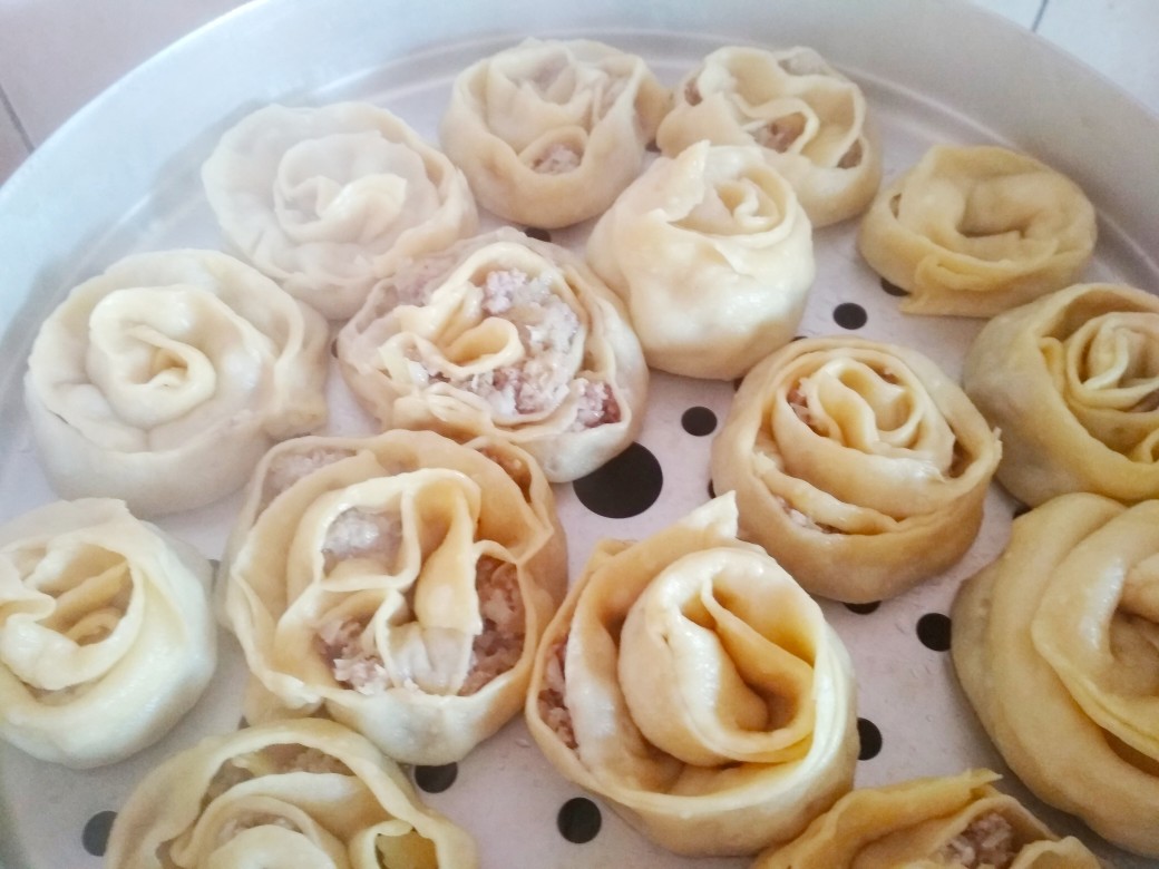 Манты розочки