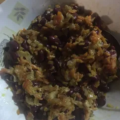 Салат с фасолью