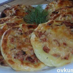 Картофельные ватрушки с курицей