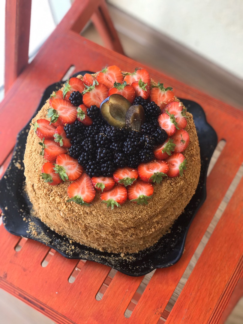 Медовый торт с заварным кремом - рецепт автора Елена