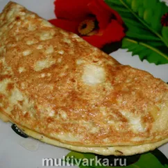 Омлет, фаршированный сыром и колбасой #школа