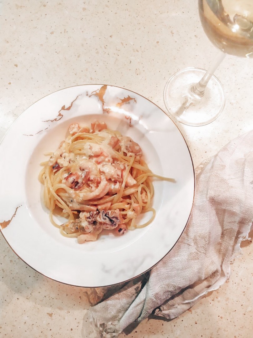 Спагетти с морепродуктами в сливочном соусе