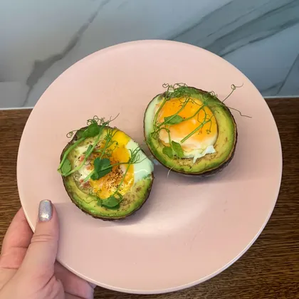 ПП завтрак - яйцо в авокадо