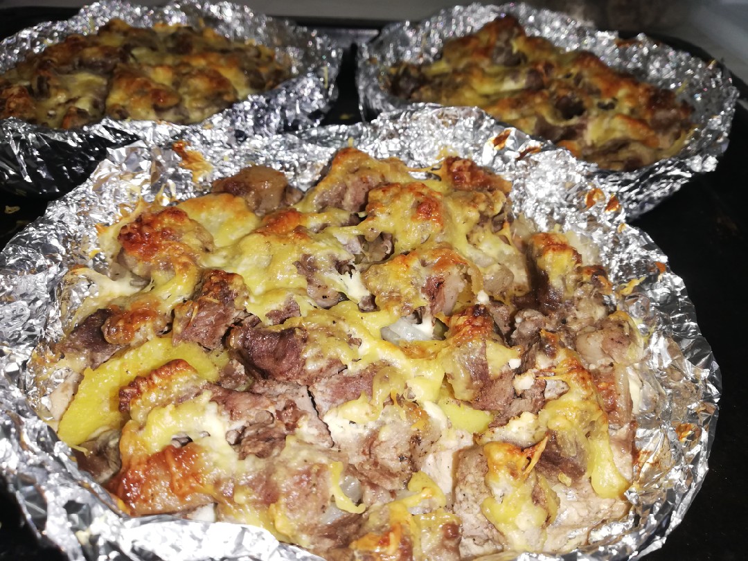Запечённый картофель с мясом
