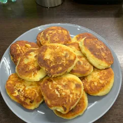 Сырники с изюмом