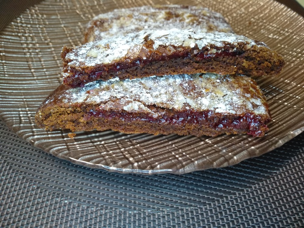 Тульский пряник с клюквенным вареньем