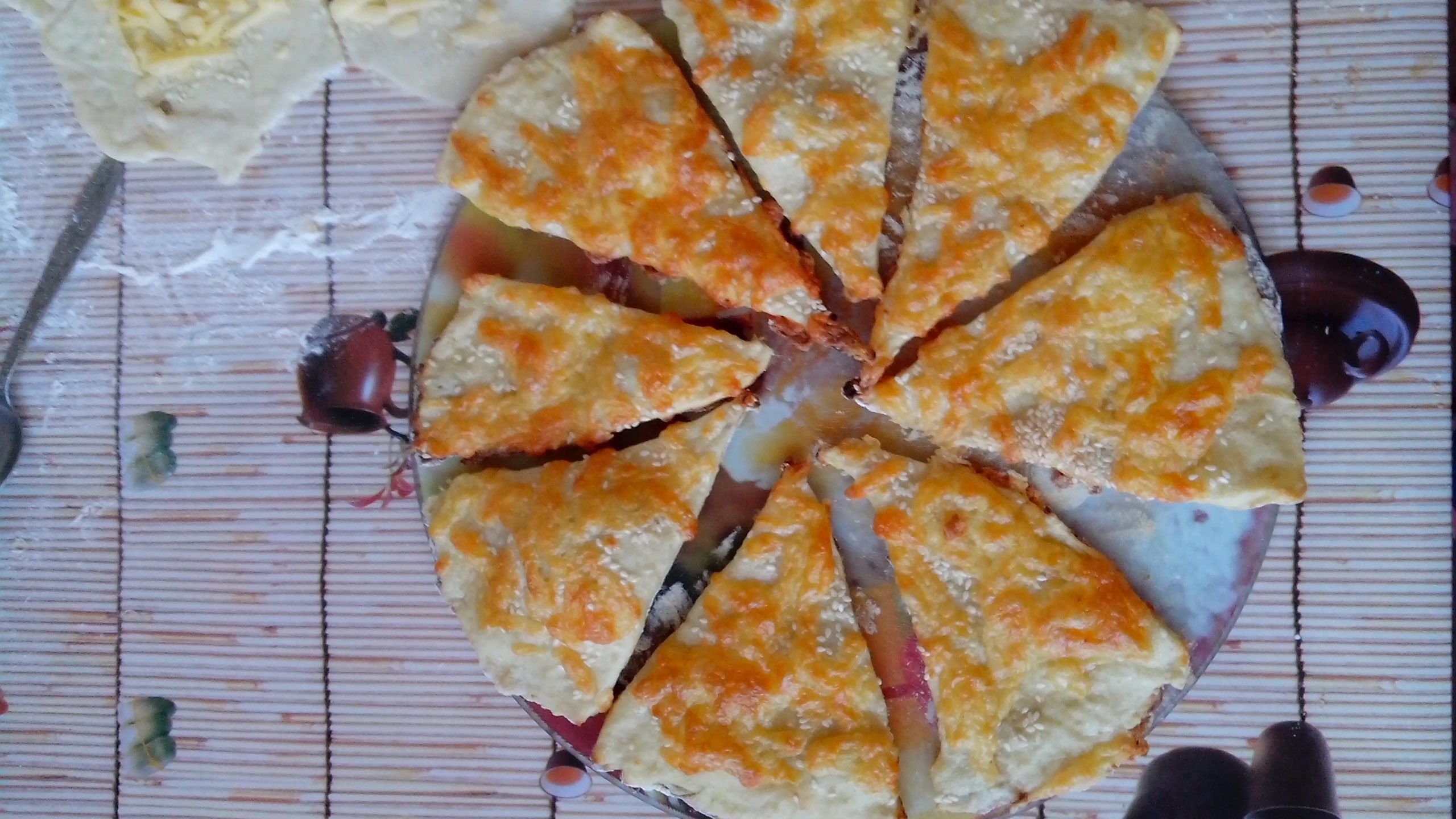 Картофельные слойки с сыром