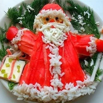 Новогодний салат 'Дед Мороз'