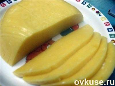 Домашний твердый сыр из творога и молока, рецепт с фото — баштрен.рф