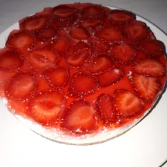 Клубничный🍓 чизкейк без выпечки #кулинарныймарафон