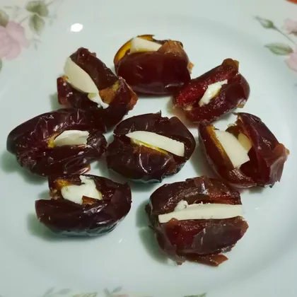 Финики с маслом