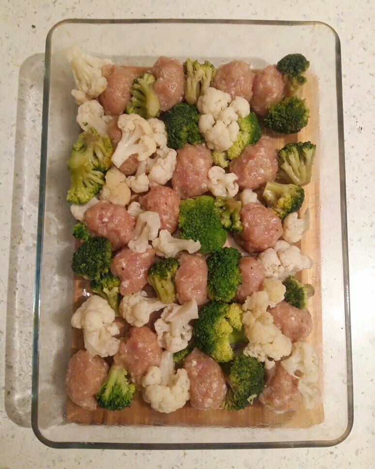 Куриные шарики с цветной капустой и брокколи!