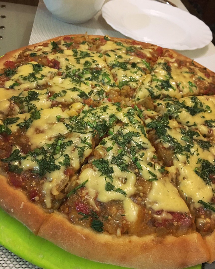 Пицца с баклажанной начинкой🍆