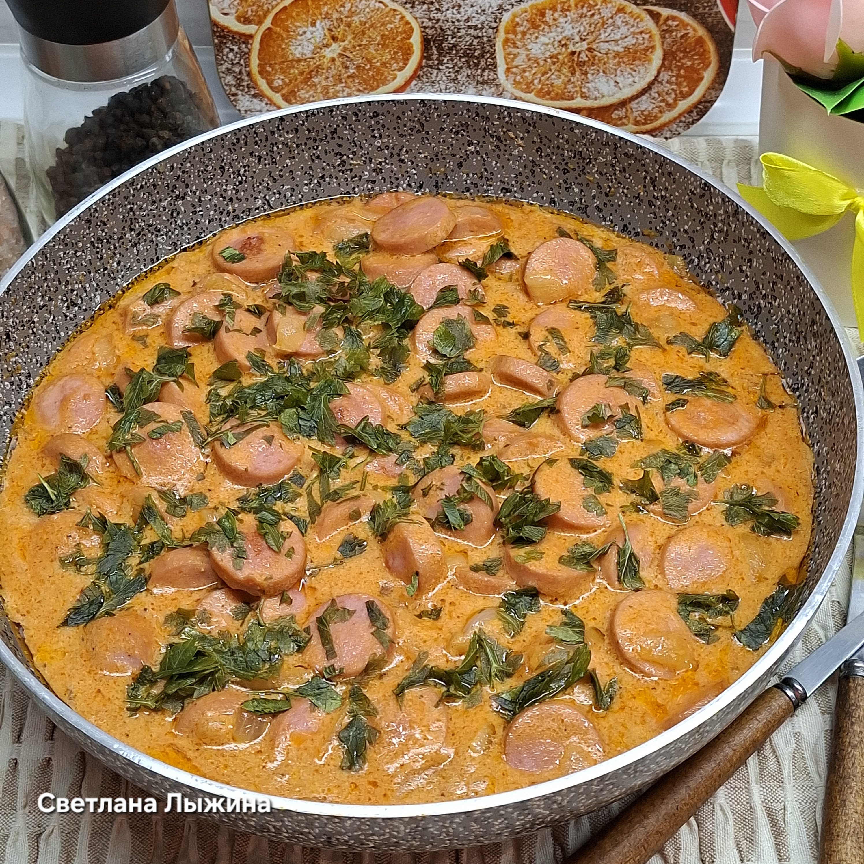 Сосиски в соусе по-фински 