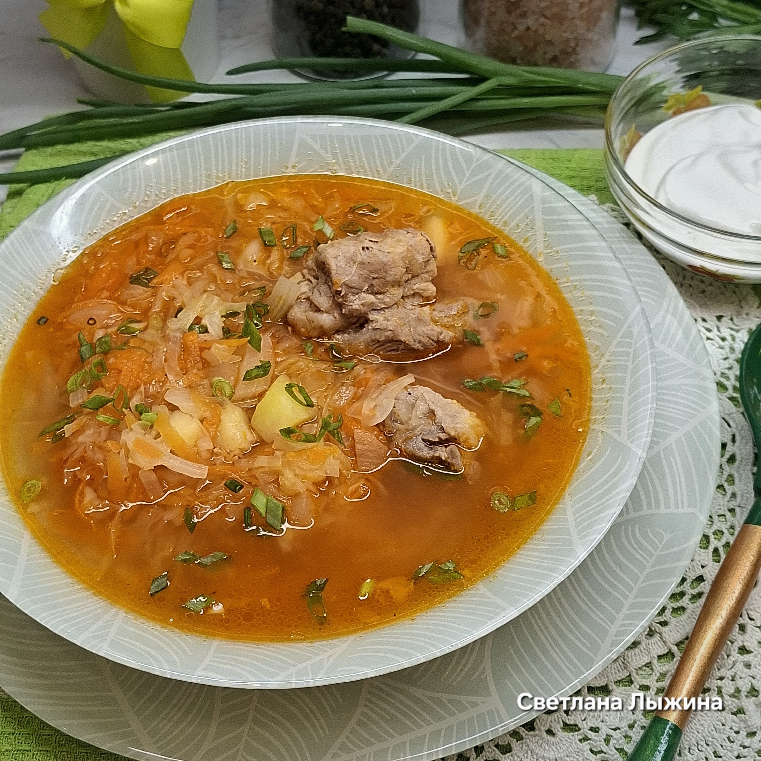 Щи из свинины и свежей капусты