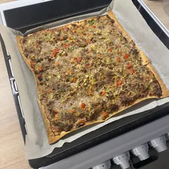 Ленивый рецепт: закуска из лаваша с фаршем