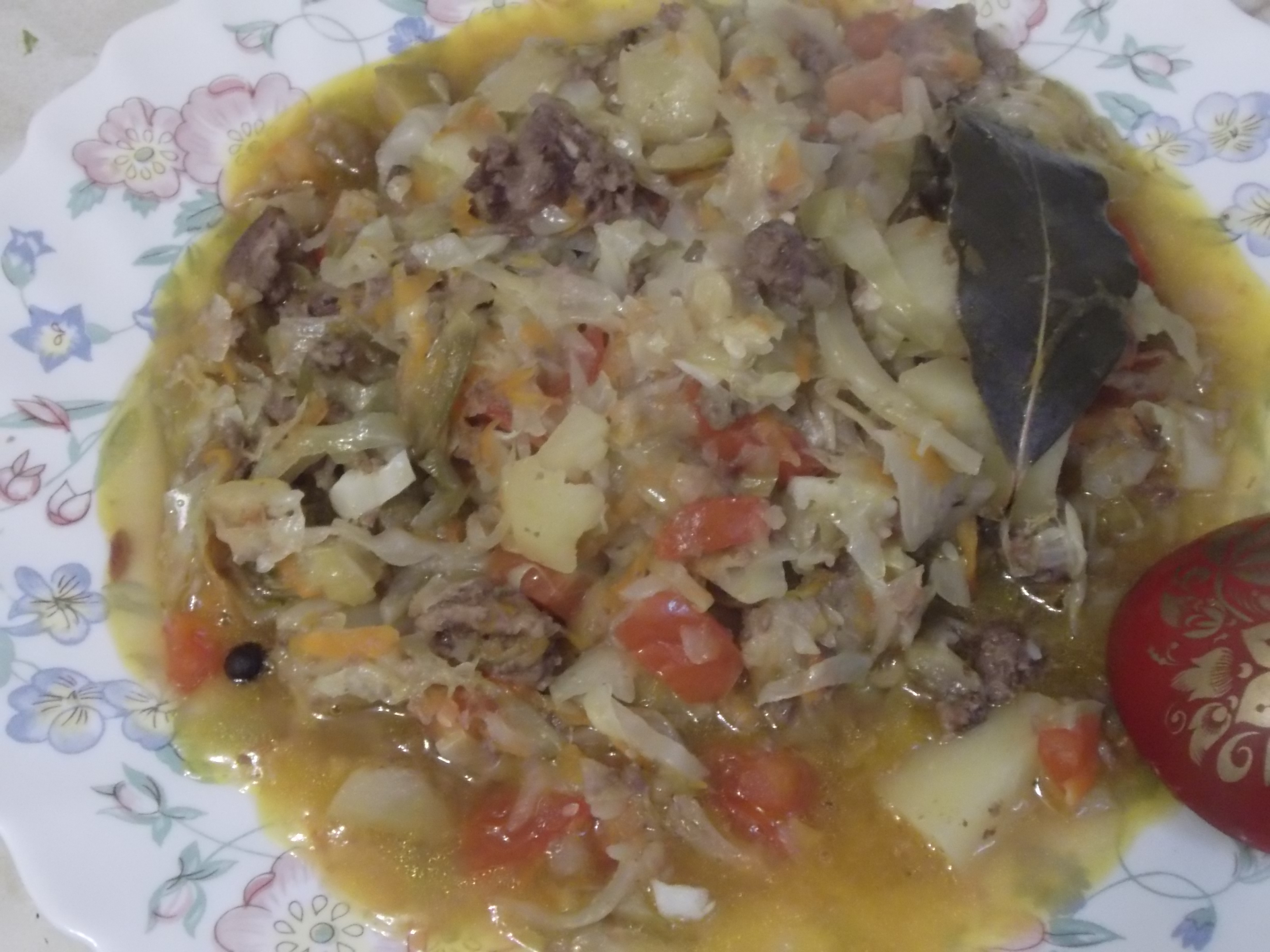 Деревенское рагу с тушенкой