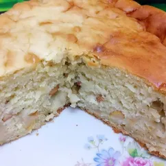 Шарлотка на кефире