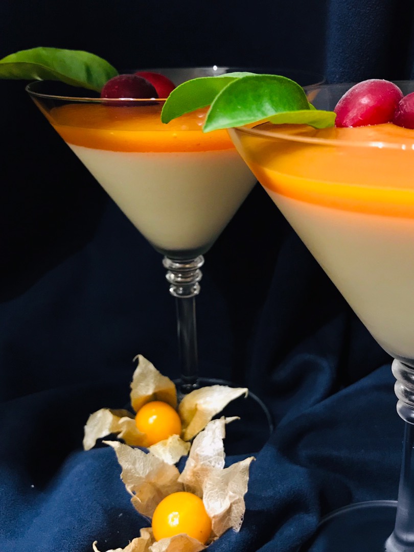 Трайфл с воздушным муссом и апельсиновым гелем