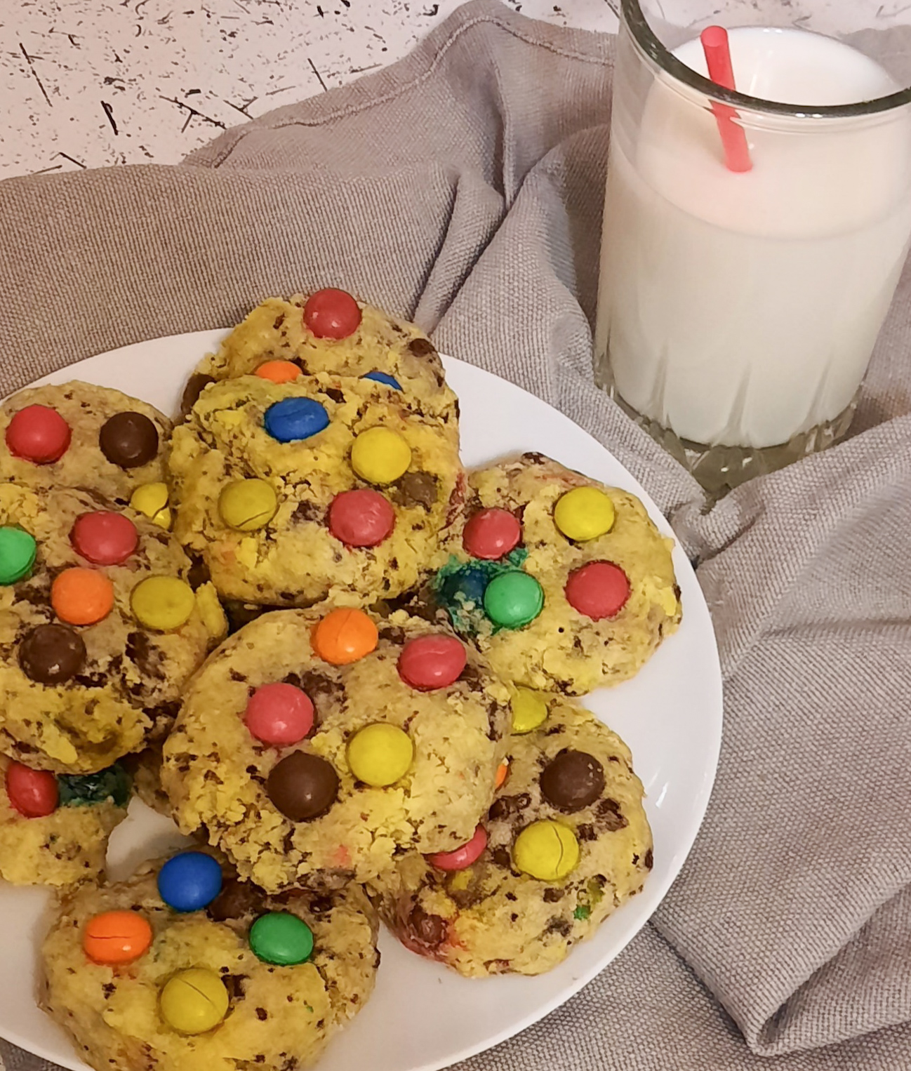 Печенье с m&m и с шоколадной крошкой