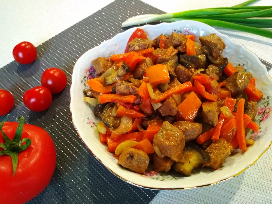 Тушеное мясо с овощами - пошаговый рецепт с фото, ингредиенты, как приготовить